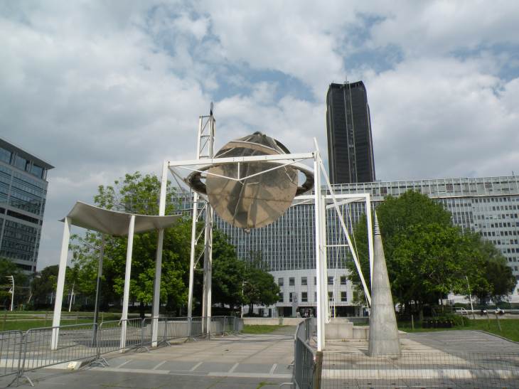  sculpture, jardin Atlantique